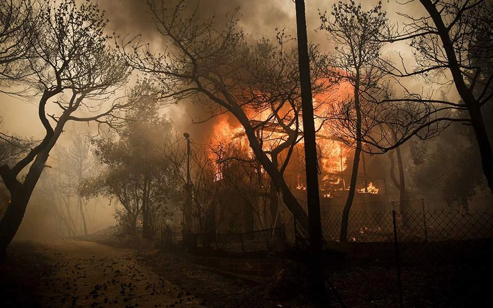 Απίστευτο: 100% πάνω τα ενοίκια σε περιοχές δίπλα στο Μάτι -Αισχροκέρδεια πάνω στα καμένα
